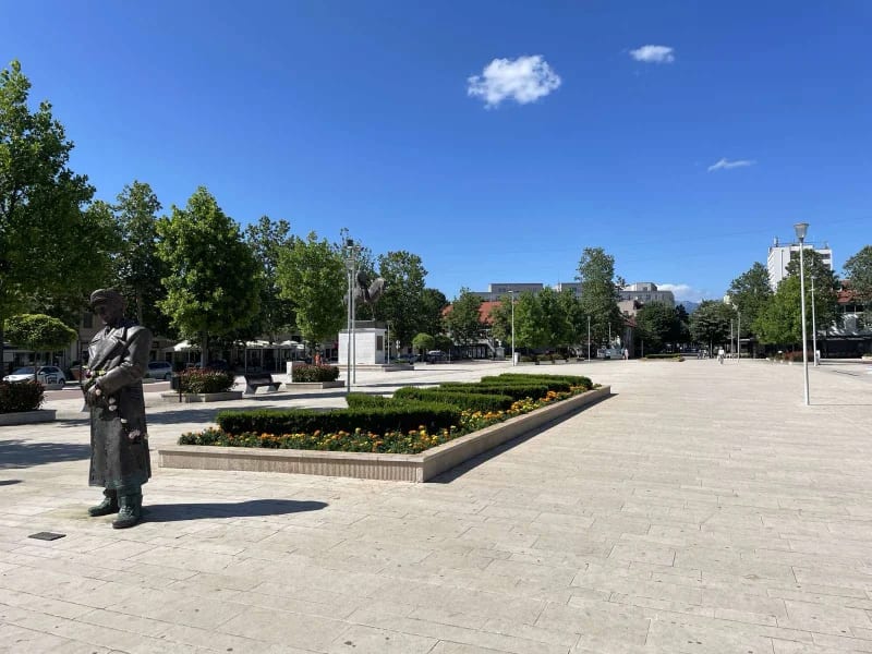 Rasvijetljene tri krađe, otuđeno preko 2.000 eura, bankovne kartice i lična dokumenta